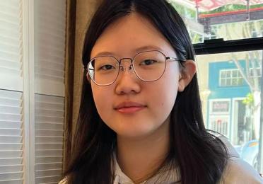 Photograph of Dean's Medal Recipient Yuanxi Li
